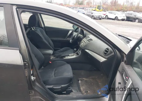 2010 Mazda Mazda3 S Sport z USA, uszkodzony, nr VIN JM1BL1S68A1271570